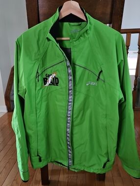 ASICS Men’s Bright Lime Green Windbreaker Jacket